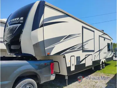 2018 Forest River RV Sierra photo 4