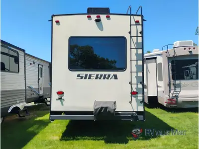 2018 Forest River RV Sierra photo 7
