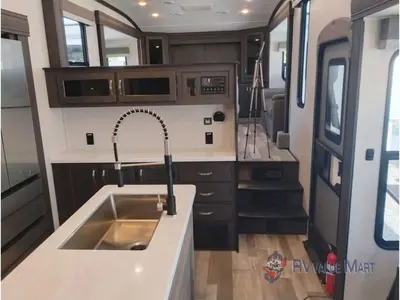 2024 Shasta RVs Phoenix photo 21