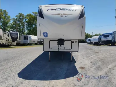 2024 Shasta RVs Phoenix photo 3