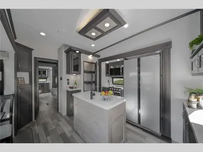 2024 Shasta RVs Phoenix photo 32