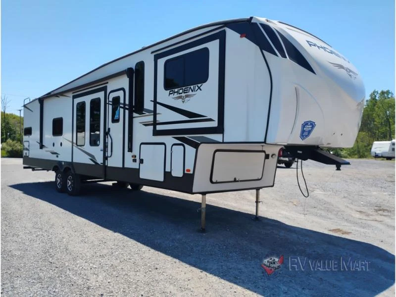 2024 Shasta RVs Phoenix exterior