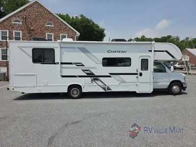 2026 Thor Motor Coach Chateau photo 9