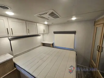 2026 Thor Motor Coach Four Winds photo 34