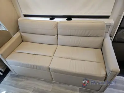 2026 Thor Motor Coach Four Winds photo 21