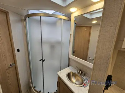2026 Thor Motor Coach Four Winds photo 43