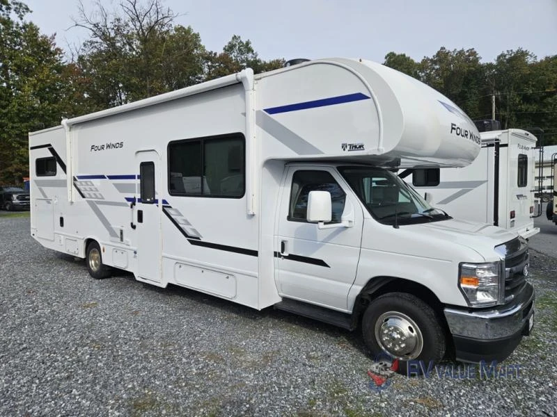 2026 Thor Motor Coach Four Winds exterior