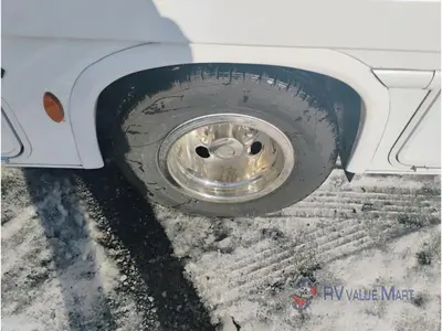 2026 Thor Motor Coach Four Winds photo 7