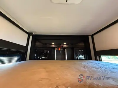2017 Jayco Seismic photo 23