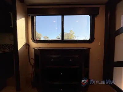 2017 Jayco Seismic photo 26