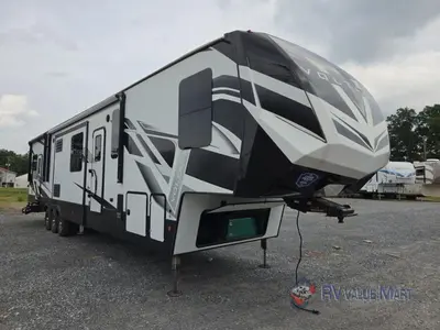 2022 Dutchmen RV Voltage photo 2