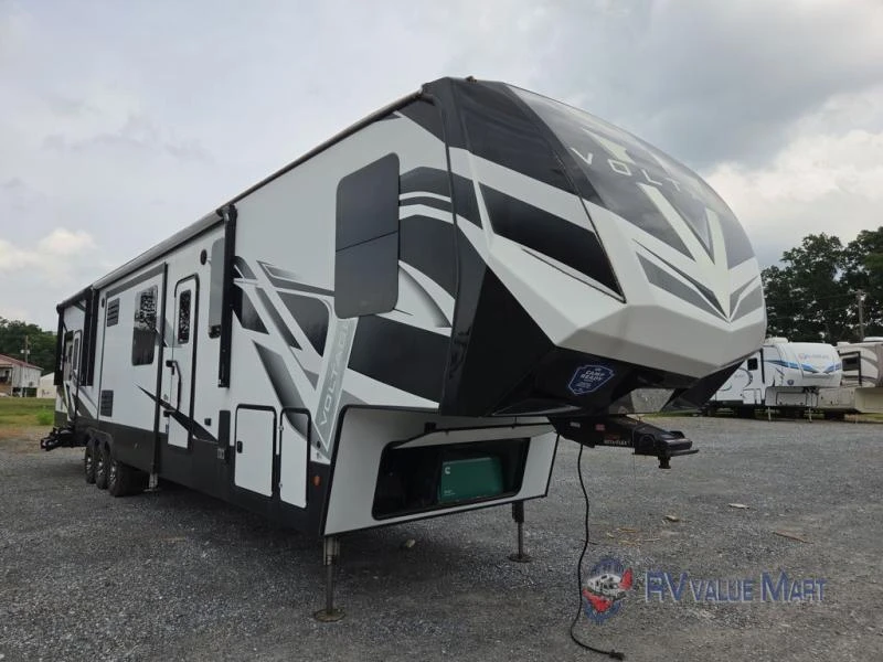 2022 Dutchmen RV Voltage exterior