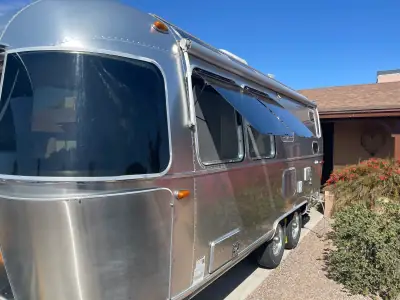 2019 AIRSTREAM INTERNATIONAL SERENITY photo 4