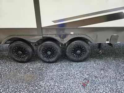 2025 Heartland Torque photo 8
