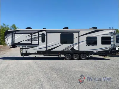 2020 Heartland Cyclone photo 5