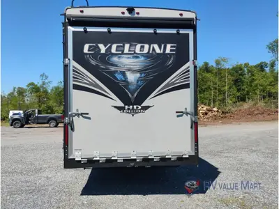 2020 Heartland Cyclone photo 7