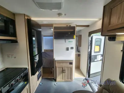 2026 Coachmen RV Adrenaline photo 9