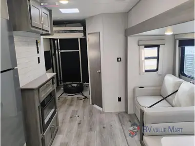 2026 Coachmen RV Catalina Trail Blazer photo 22