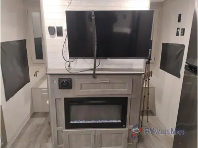 2024 Coachmen RV Catalina Trail Blazer photo 21