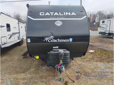 2024 Coachmen RV Catalina Trail Blazer photo 3