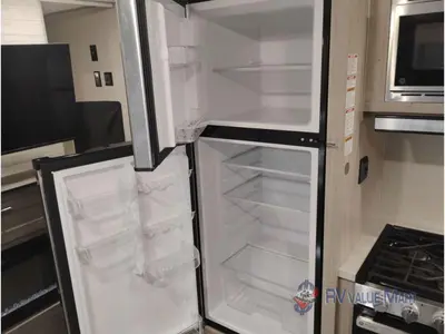 2024 Coachmen RV Catalina Trail Blazer photo 19
