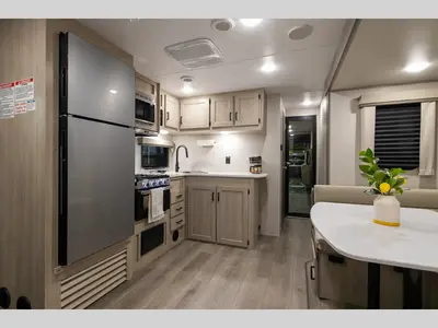 2026 Coachmen RV Catalina Trail Blazer photo 2
