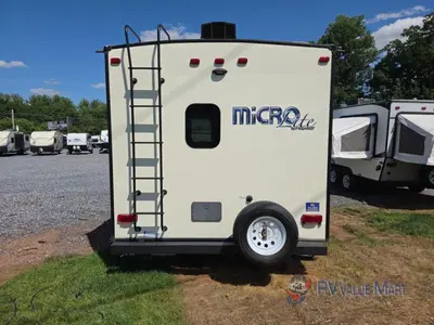 2017 Forest River RV Flagstaff Micro Lite photo 7