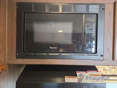 2017 Forest River RV Flagstaff Micro Lite photo 26