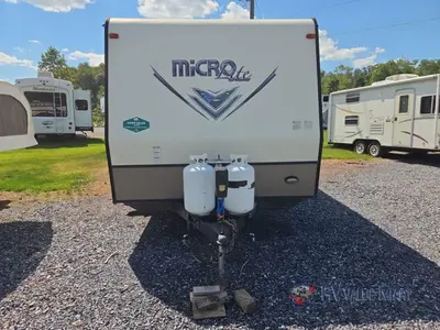 2017 Forest River RV Flagstaff Micro Lite photo 3