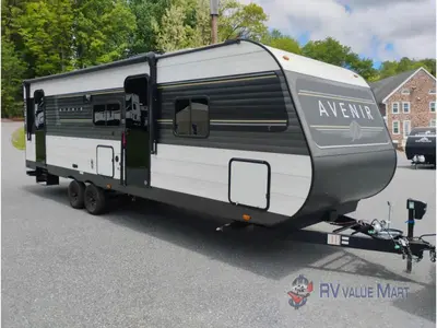 2025 Cruiser Avenir photo 2