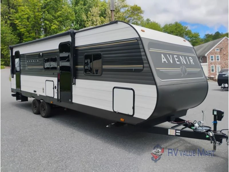 2025 Cruiser Avenir exterior