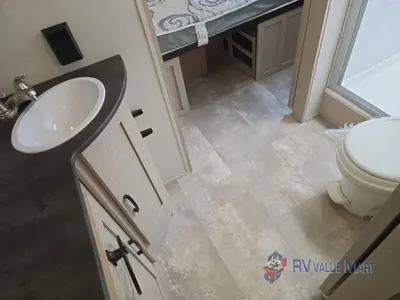 2021 Coachmen RV Apex Ultra-Lite photo 24