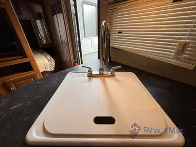 2014 Keystone RV Premier Ultra Lite photo 15