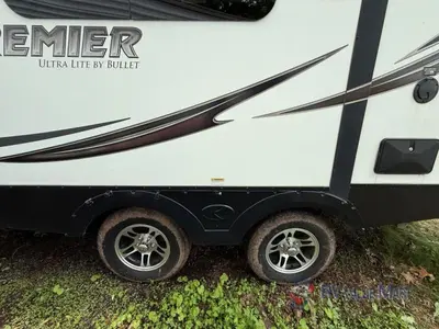 2014 Keystone RV Premier Ultra Lite photo 6