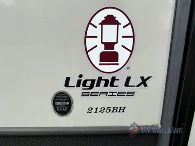 2019 Dutchmen RV Coleman Light LX photo 9