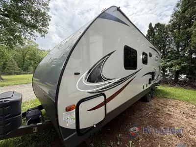 2019 Dutchmen RV Coleman Light LX photo 4