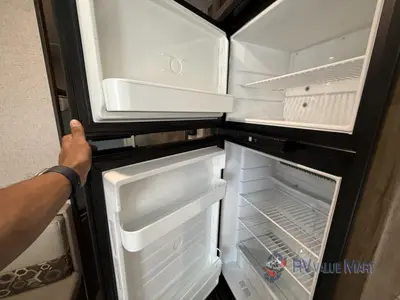 2019 Dutchmen RV Coleman Light LX photo 14