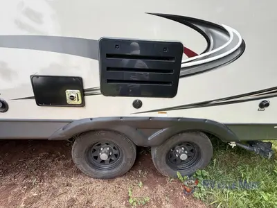 2019 Dutchmen RV Coleman Light LX photo 5