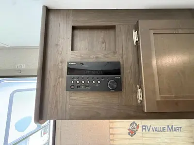 2019 Dutchmen RV Coleman Light LX photo 17