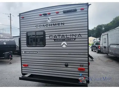 2026 Coachmen RV Catalina Legacy Edition photo 4