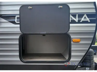 2026 Coachmen RV Catalina Legacy Edition photo 10