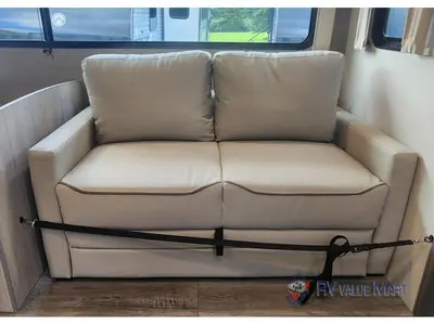 2026 Coachmen RV Catalina Legacy Edition photo 21
