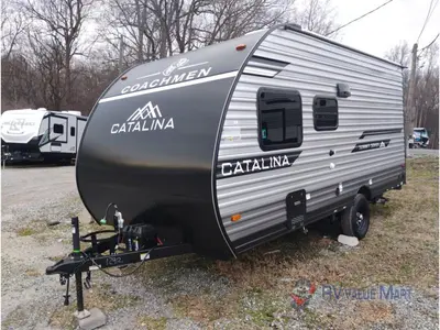 2026 Coachmen RV Catalina Summit Series 7 photo 3