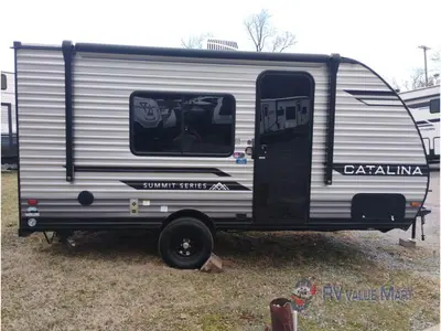 2026 Coachmen RV Catalina Summit Series 7 photo 5