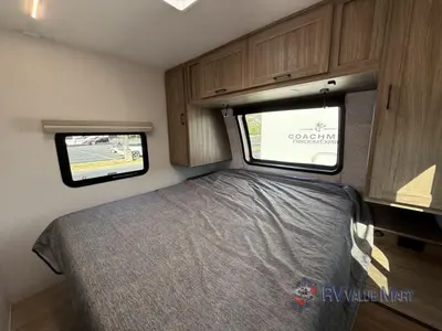2026 Coachmen RV Freedom Express Ultra Lite photo 21
