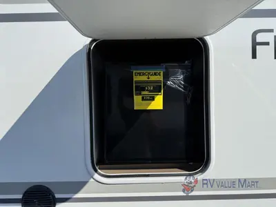 2026 Coachmen RV Freedom Express Ultra Lite photo 7