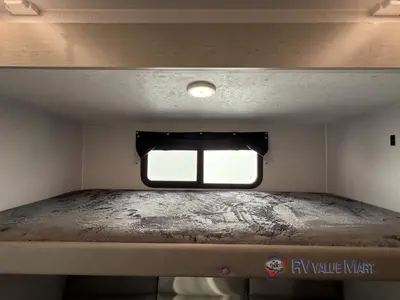 2026 Coachmen RV Freedom Express Ultra Lite photo 19