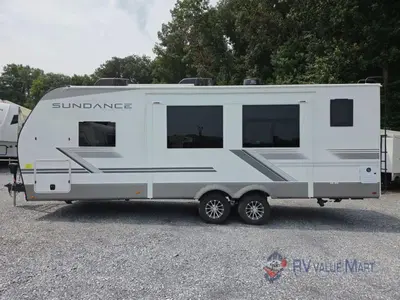 2026 Heartland Sundance Ultra Lite photo 5