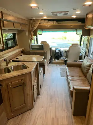 2019 VISION 29F photo 4