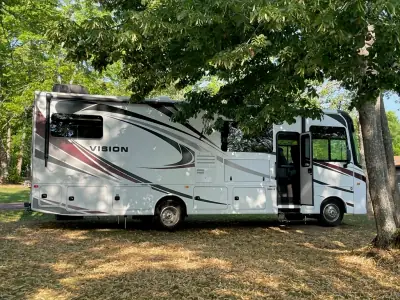 2019 VISION 29F photo 2